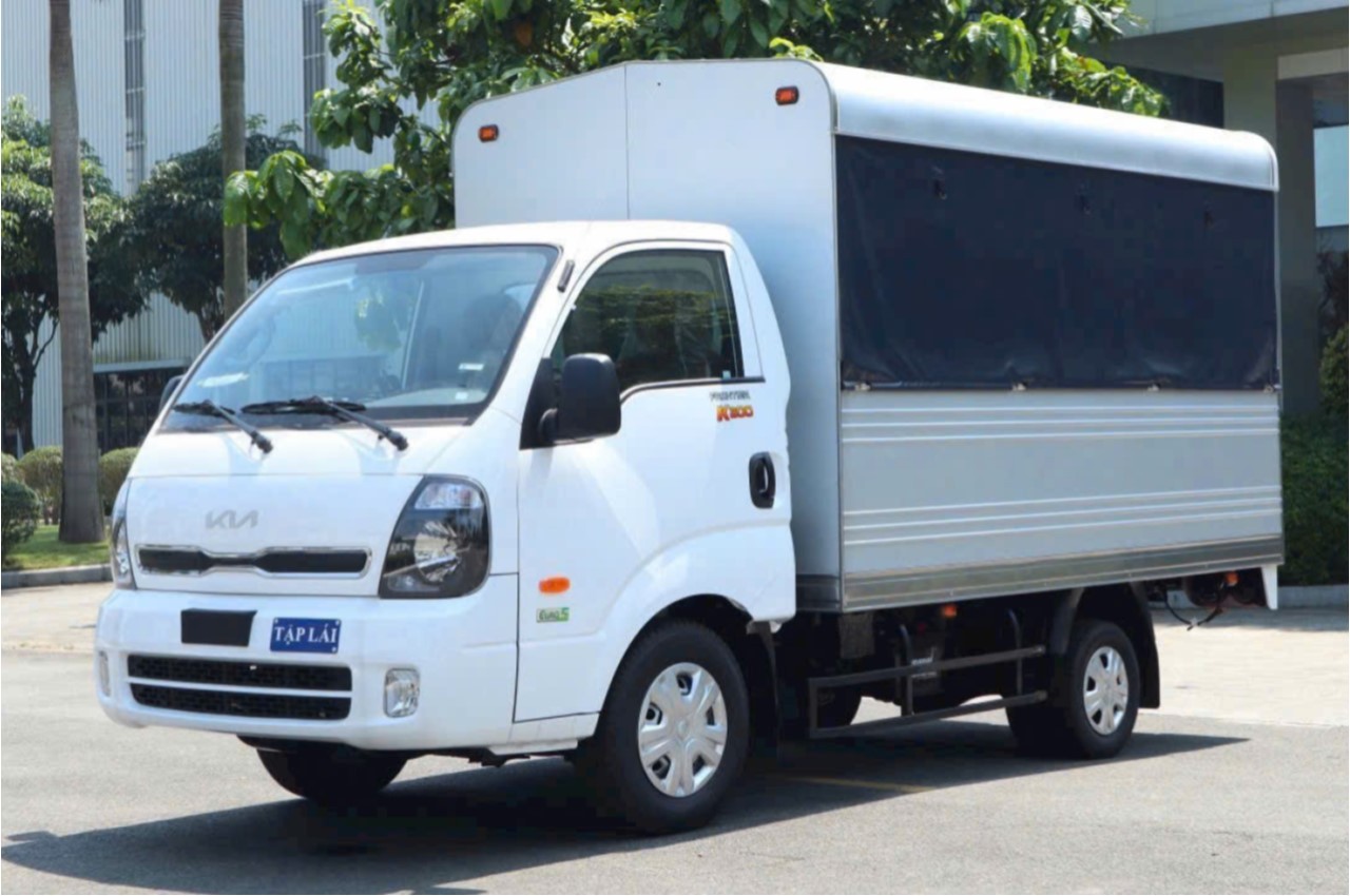 KIA FRONTIER K200 TẬP LÁI